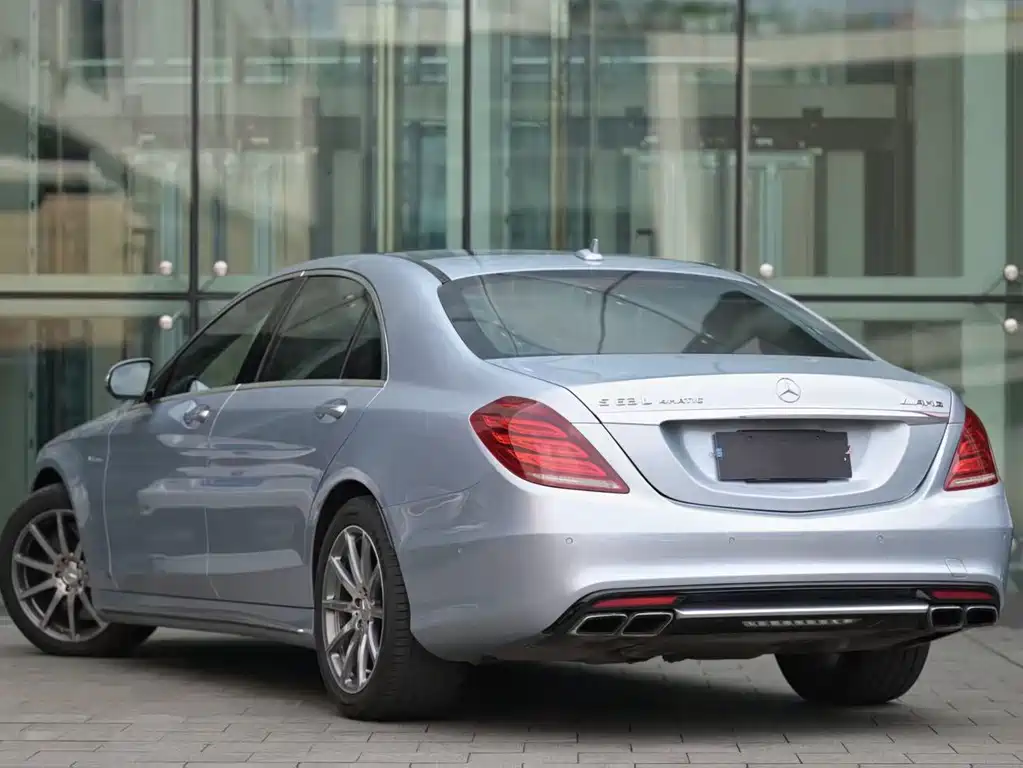Mercedes-Benz S-Class AMG 2015 — фото 9