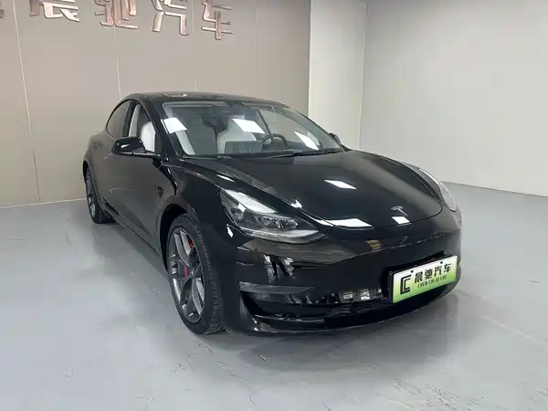 Tesla Model 3 2023