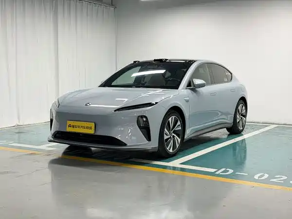 NIO ET5 2022