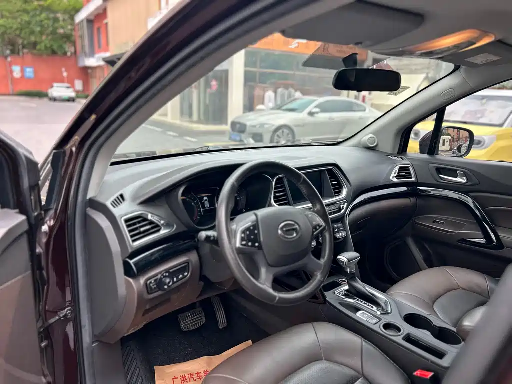 GAC Motor Trumpchi GS4 2018 — фото 10