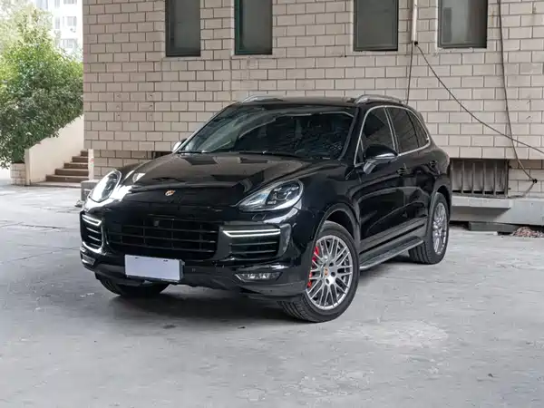 Porsche Cayenne 2016