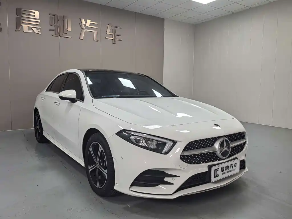Mercedes-Benz A-Class 2023 — фото 3