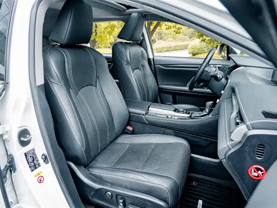 Lexus RX 2016 — фото 18
