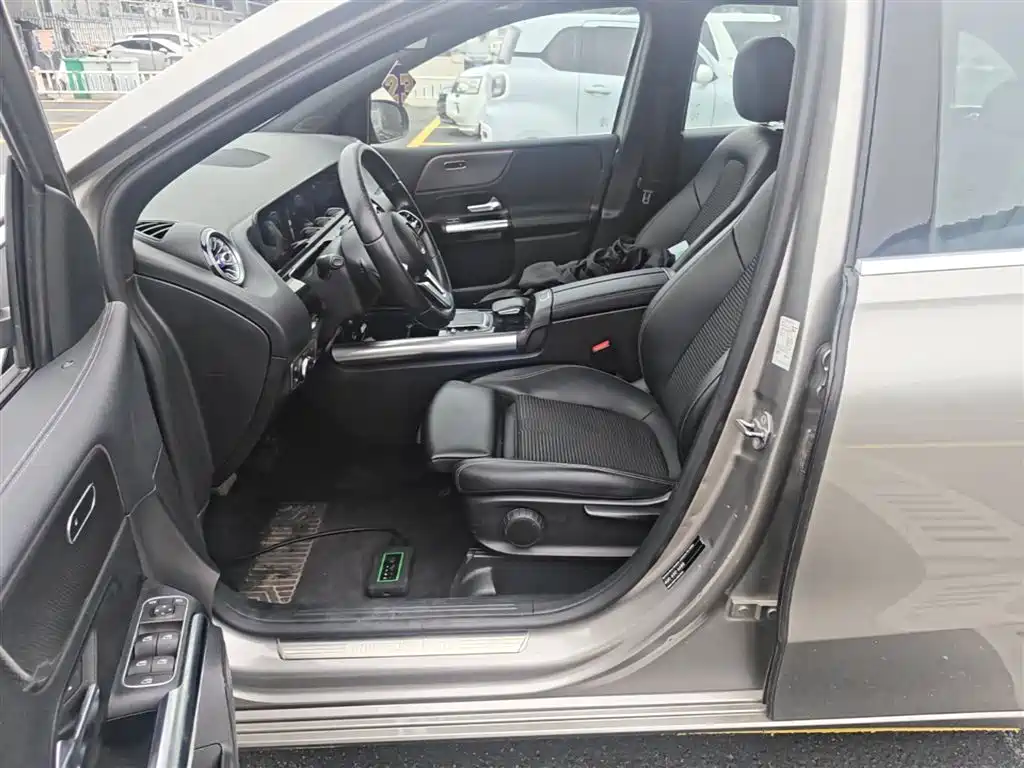Mercedes-Benz B-Class 2021 — фото 15
