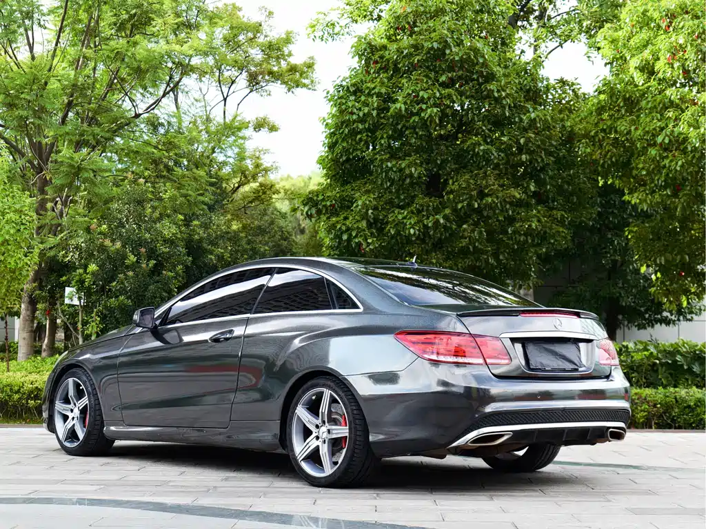Mercedes-Benz E-Class 2014 — фото 4