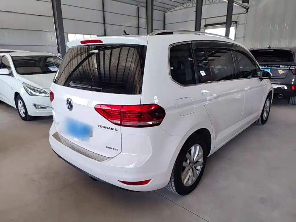 Volkswagen Touran 2019