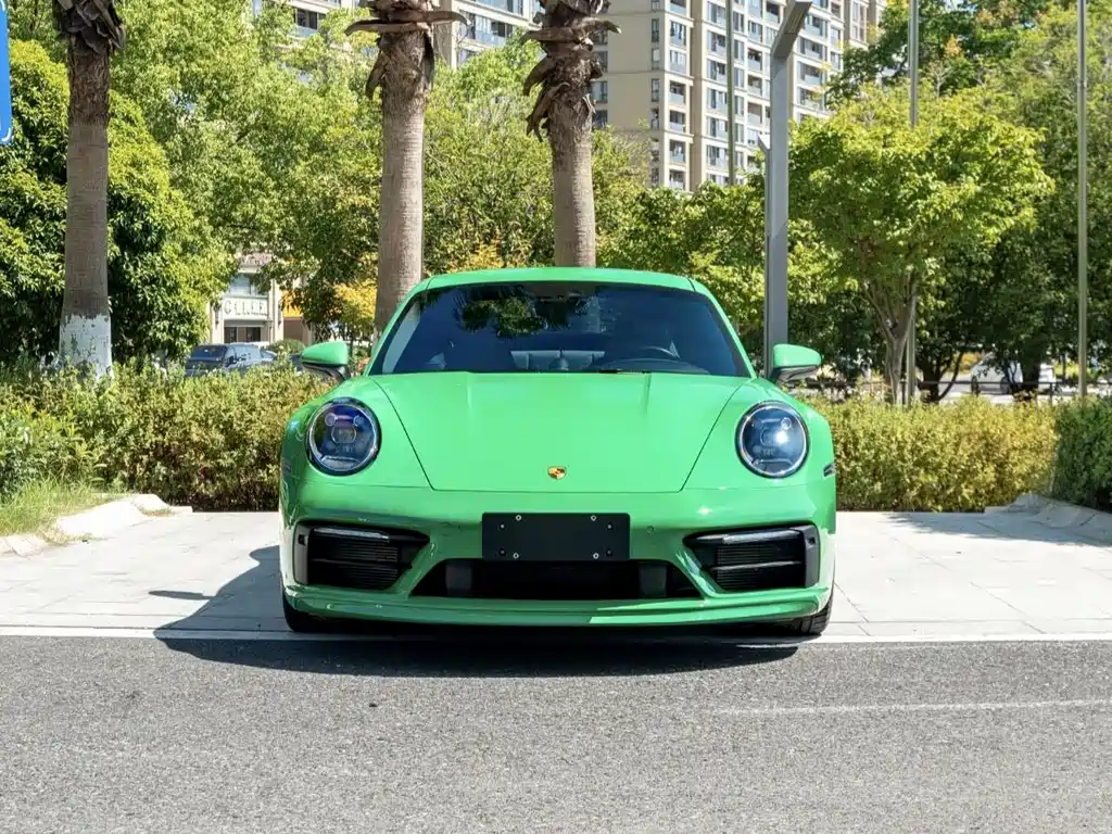 Porsche 911 2021