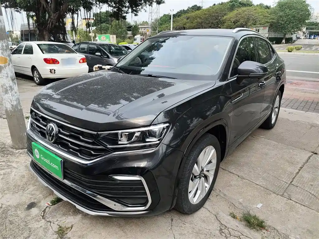 Volkswagen X 2022