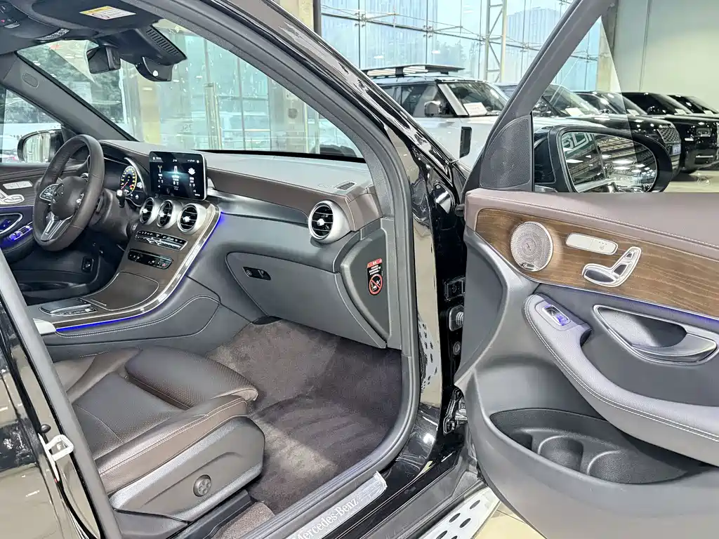 Mercedes-Benz GLC 2022 — фото 14