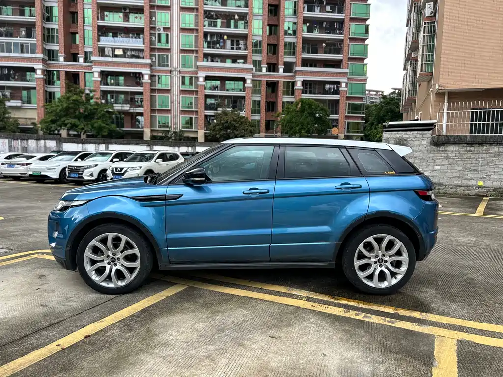 Land Rover Evoque 2013 — фото 4