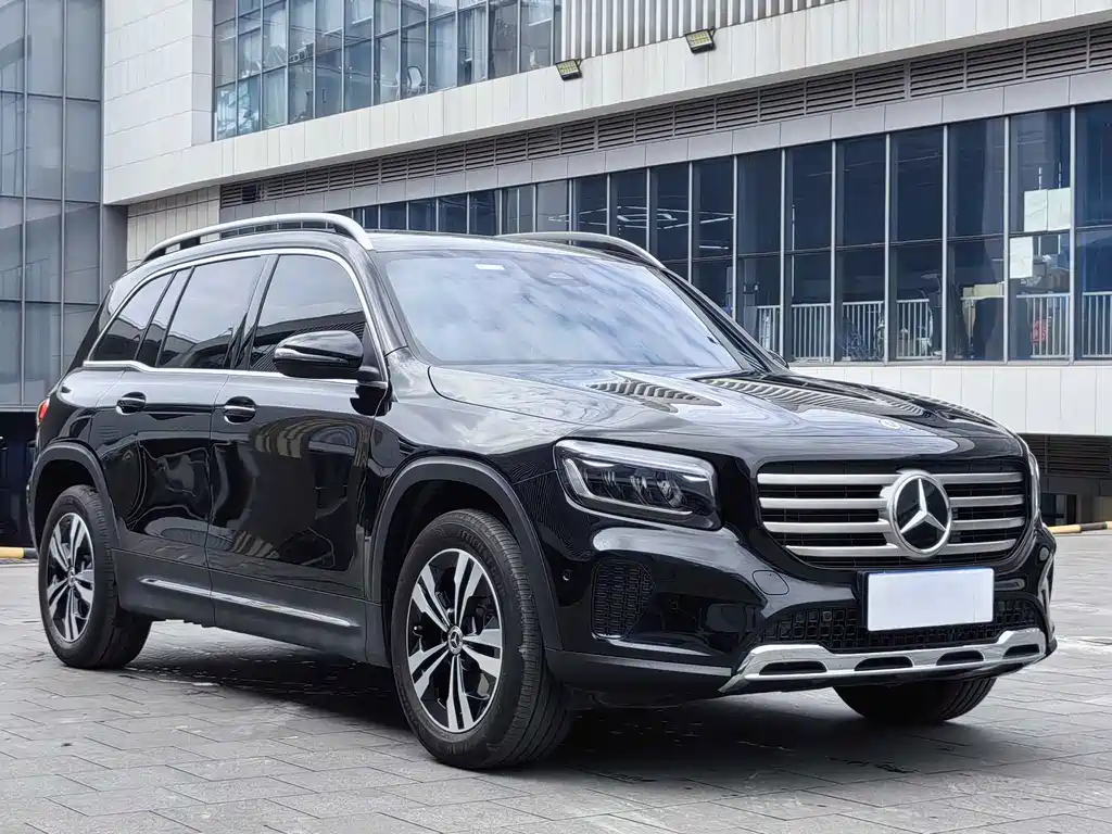 Mercedes-Benz GLB 2025
