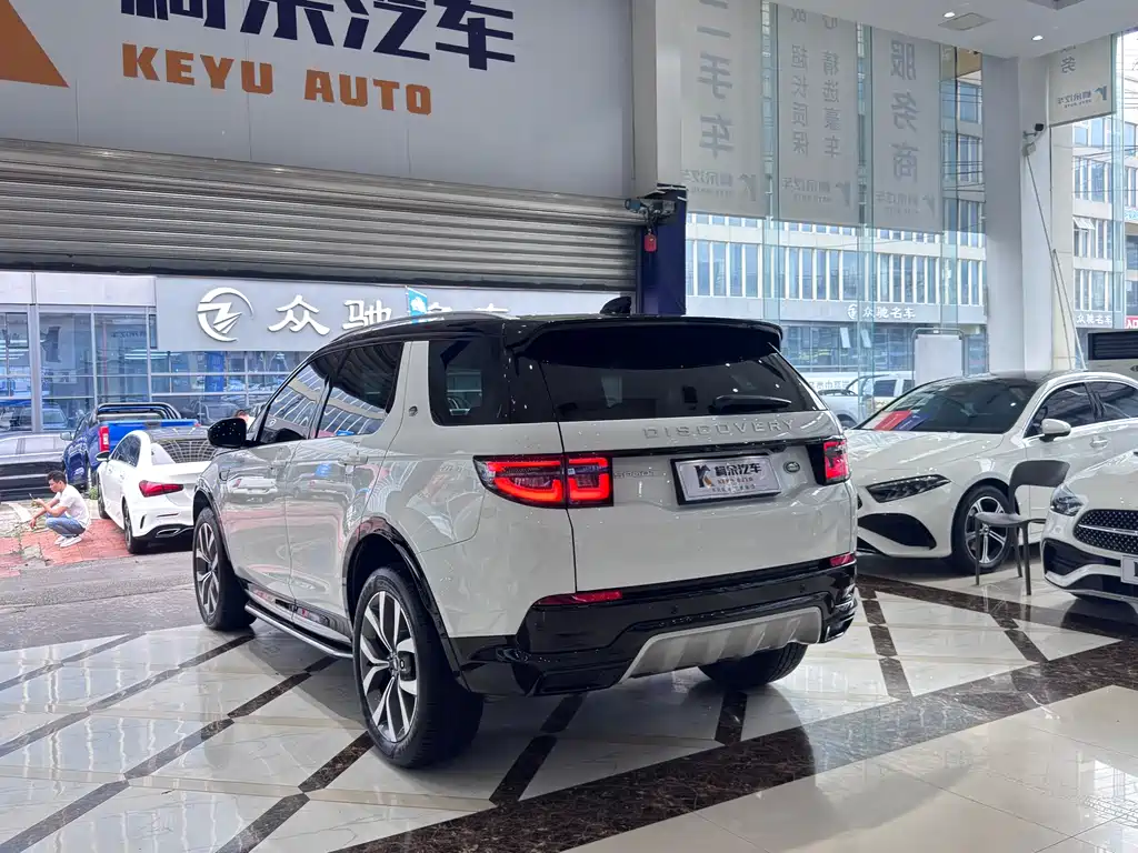 Land Rover Discovery Sport 2024 — фото 14