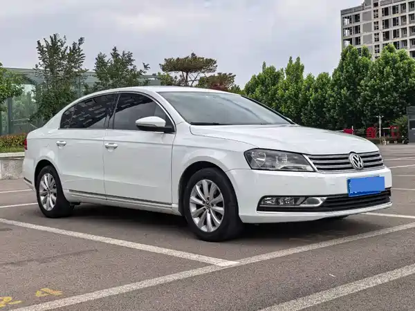 Volkswagen Magotan 2014