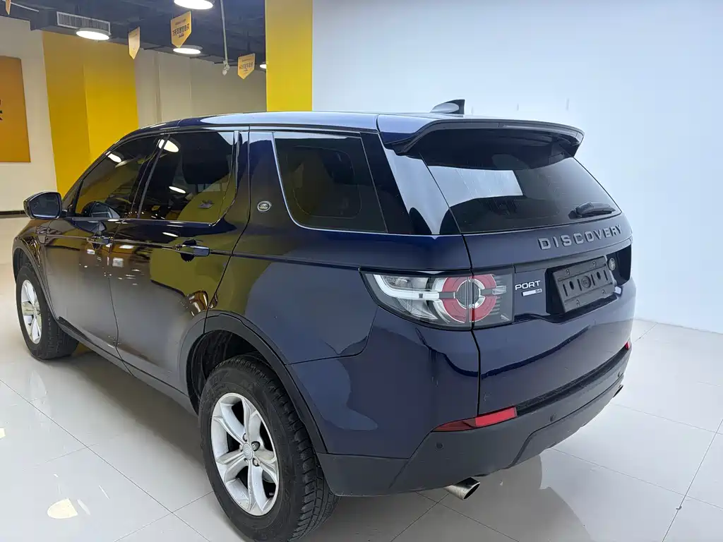 Land Rover Discovery Sport 2017 — фото 8