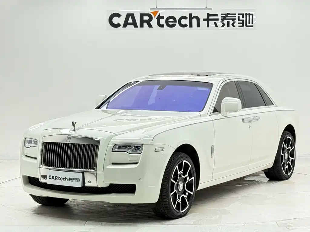 Rolls-Royce Ghost 2010 — фото 1