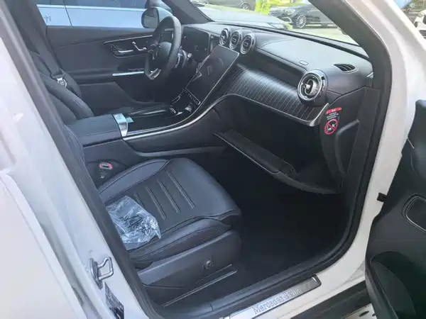Mercedes-Benz GLC 2024