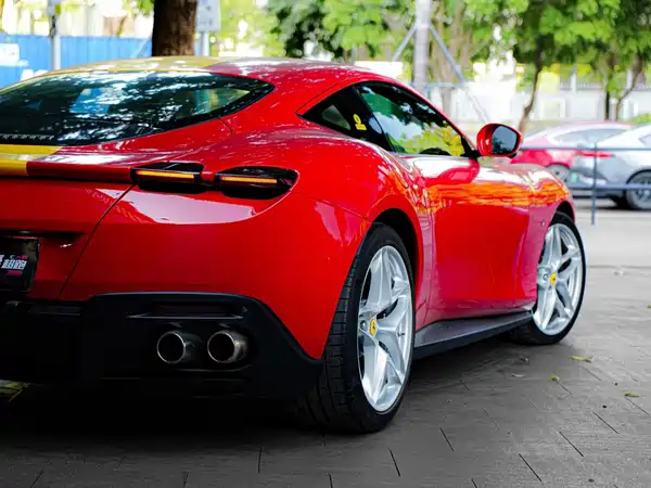 Ferrari Roma 2024