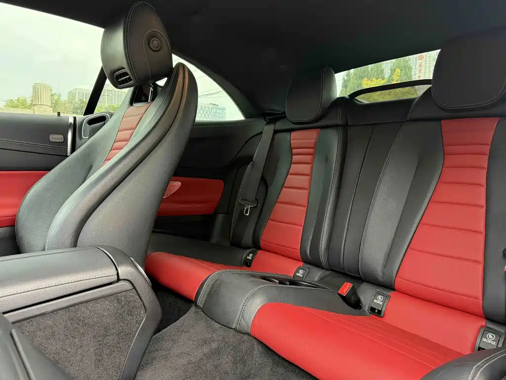 Mercedes-Benz E-Class 2021 — фото 18