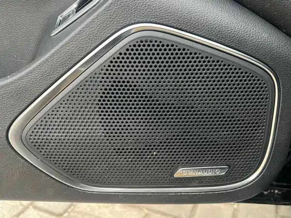 Hongqi H5 2023