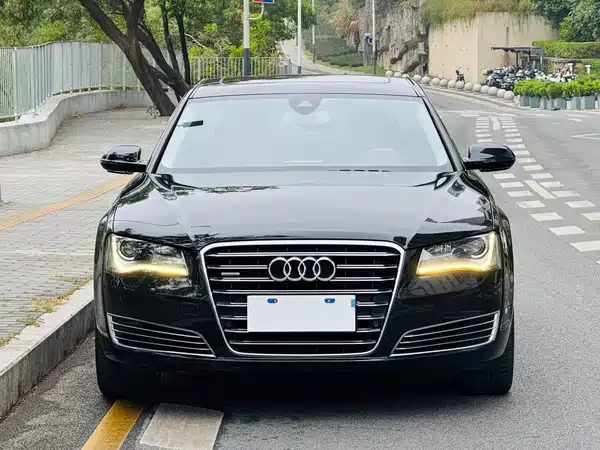 Audi A8 2013