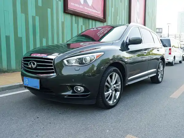 Infiniti JX 2013