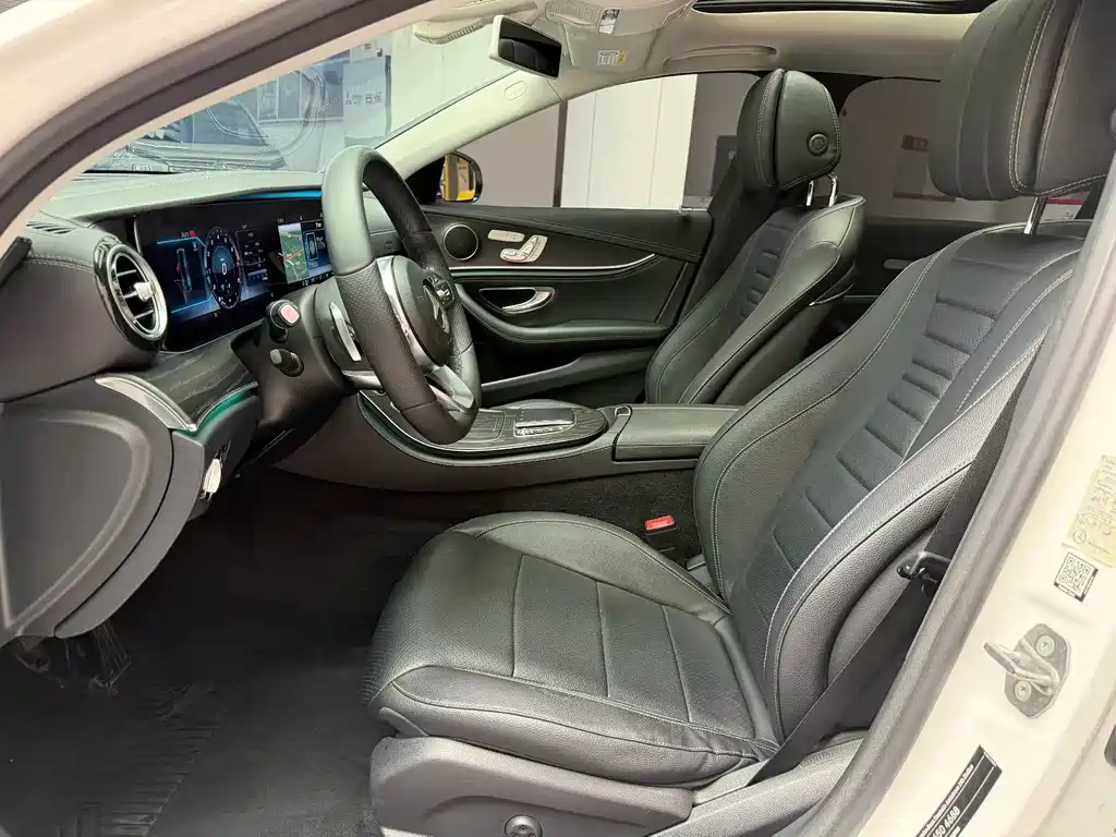 Mercedes-Benz E-Class 2019 — фото 8