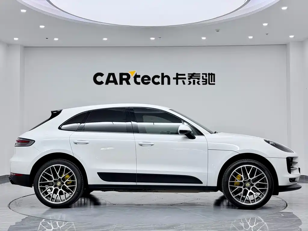 Porsche Macan 2021 — фото 5