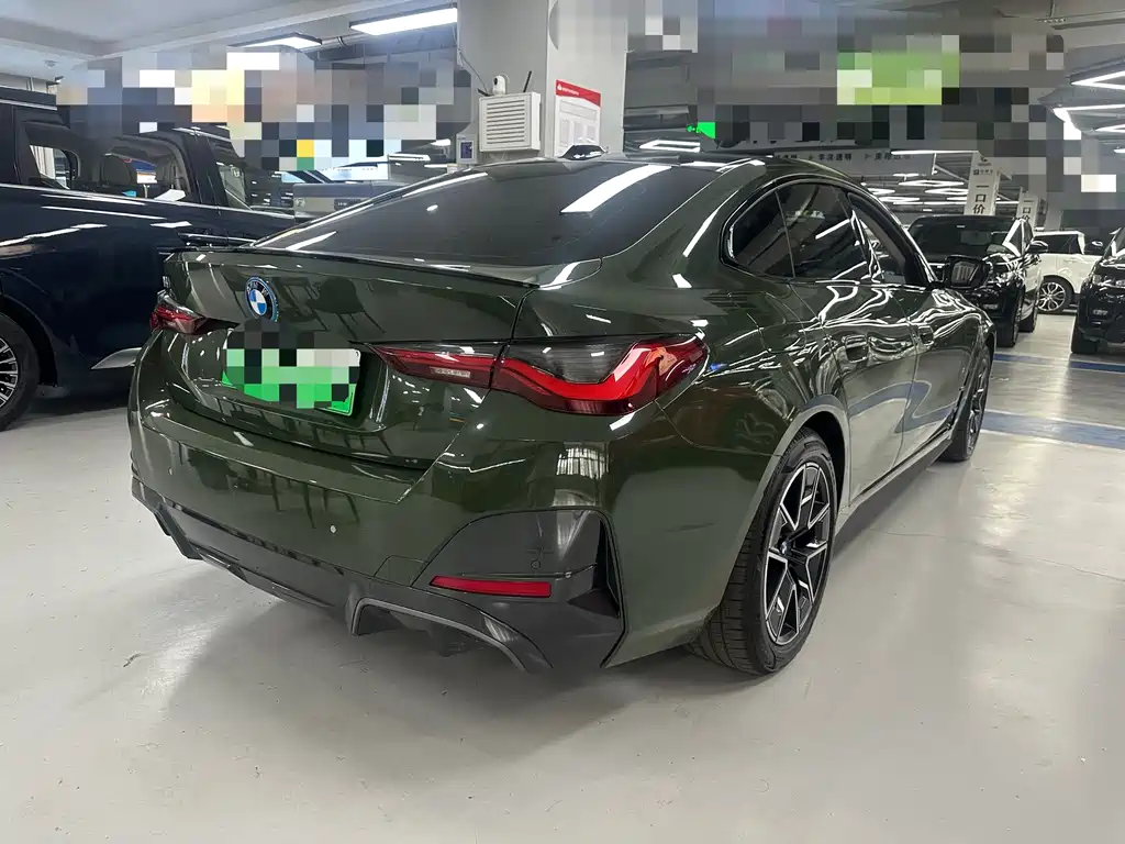 BMW i4 2024
