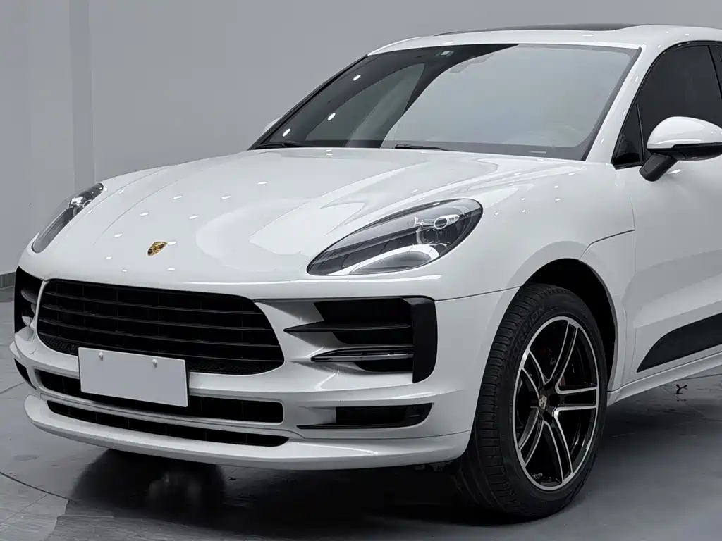 Porsche Macan 2021 — фото 19