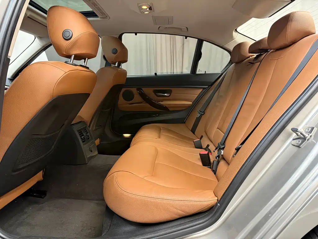 BMW 3 Series 2012