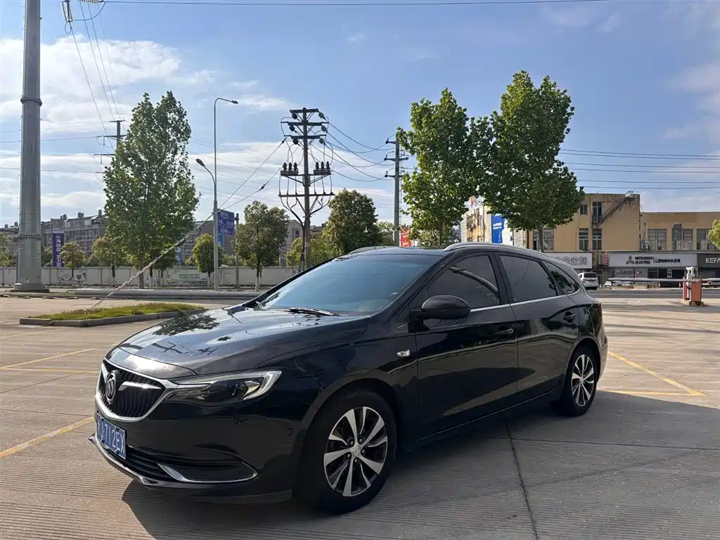 Buick Excelle 2017 — фото 1