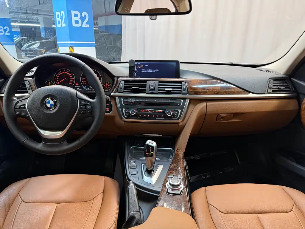 BMW 3 Series 2012