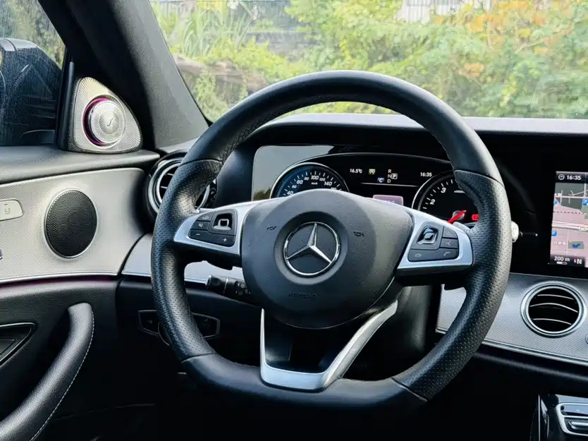Mercedes-Benz E-Class 2018
