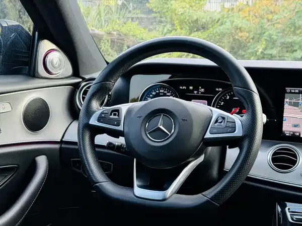 Mercedes-Benz E-Class 2018