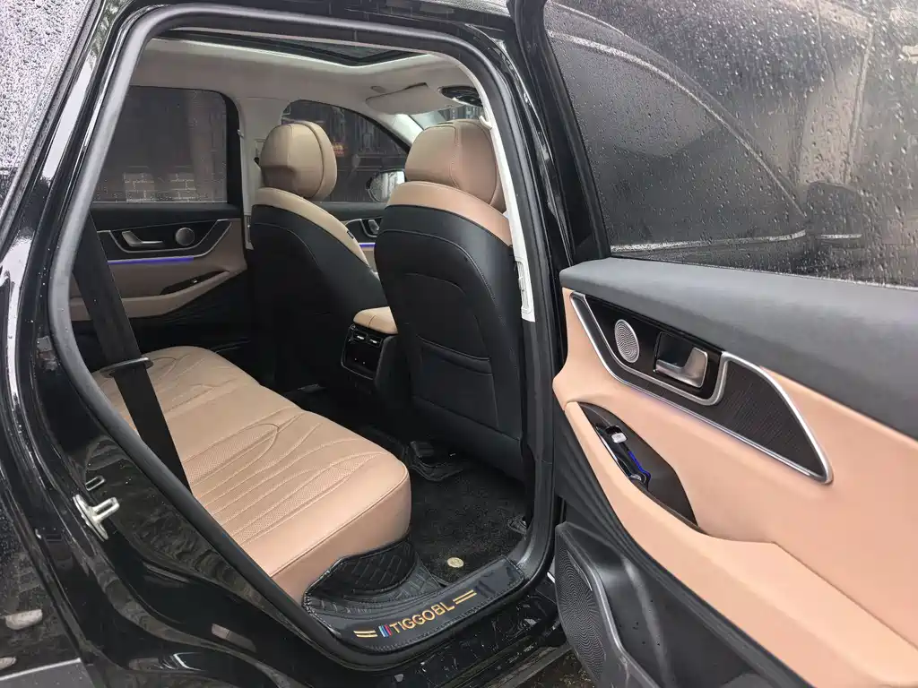 Chery Tiggo 8L 2025 — фото 11