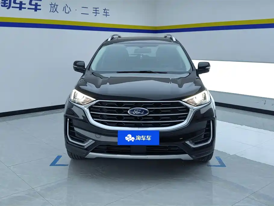 Ford Edge 2023 — фото 2