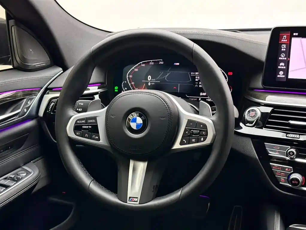 BMW 6 Series GT 2023 — фото 12