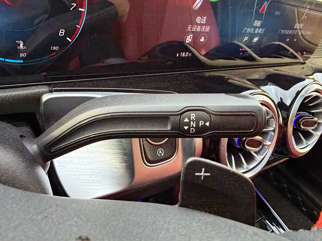 Mercedes-Benz GLB 2021 — фото 11