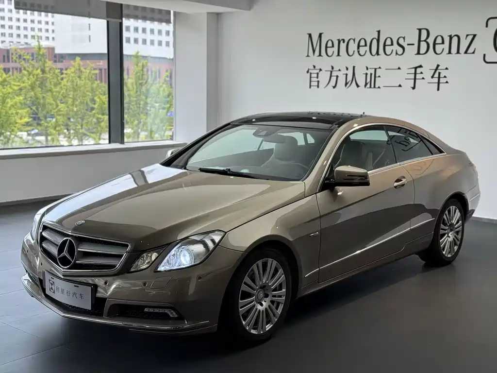 Mercedes-Benz E-Class 2010 — фото 12