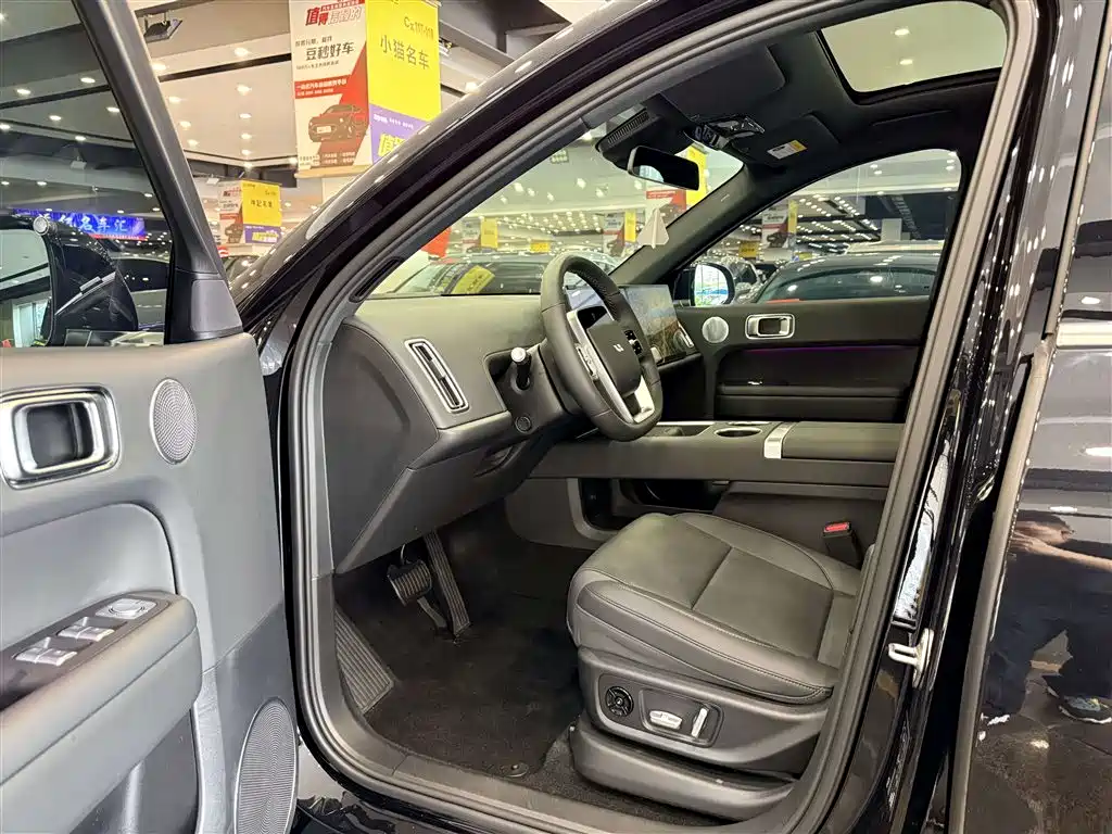 Li Auto Li L6 2024