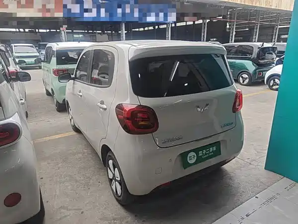 Wuling Hongguang MINIEV 2025