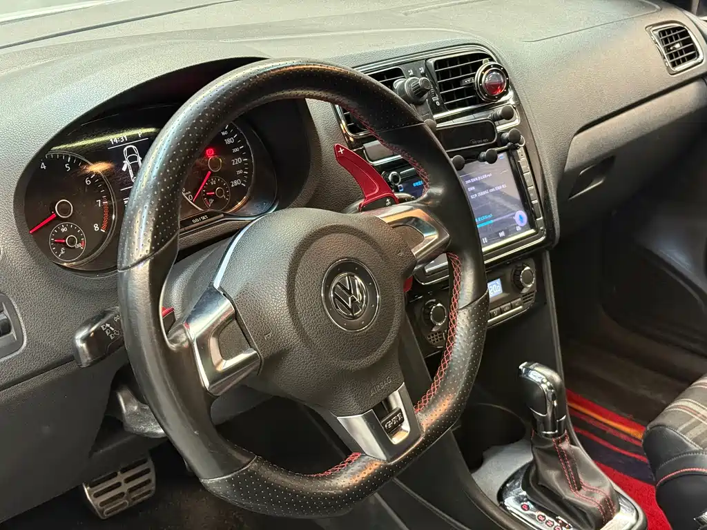 Volkswagen Polo 2013