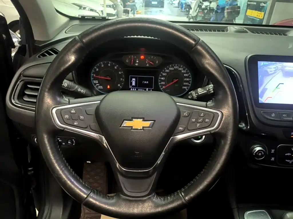Chevrolet Equinox 2021 — фото 11