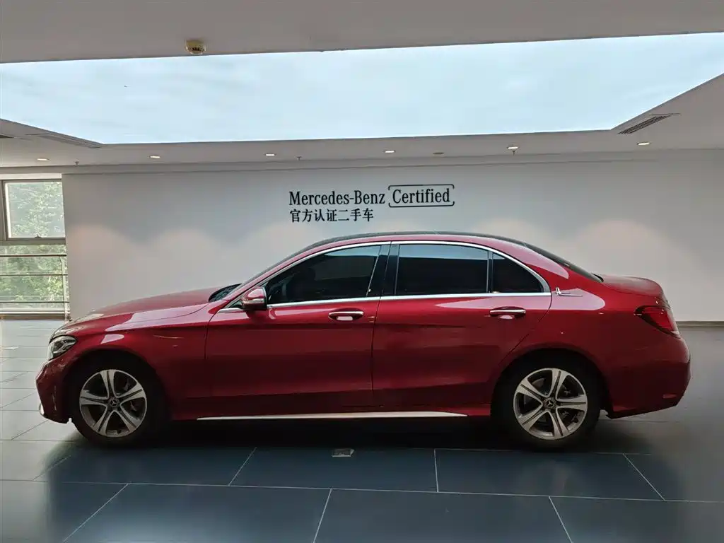 Mercedes-Benz C-Class 2019