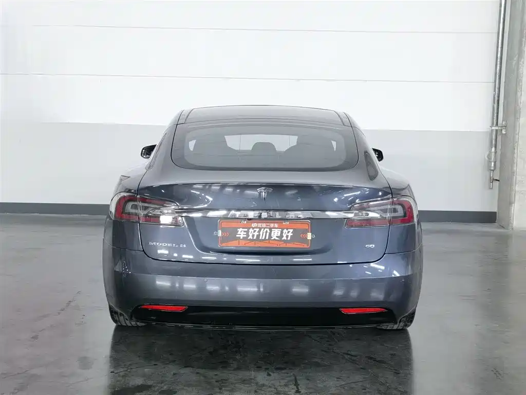 Tesla Model S 2017
