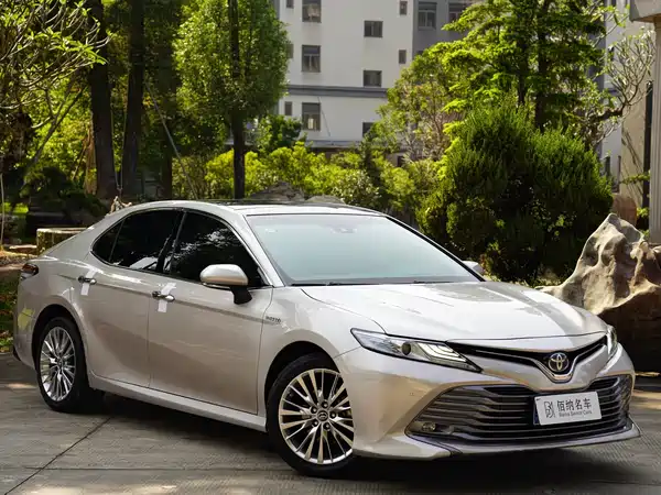 Toyota Camry 2019