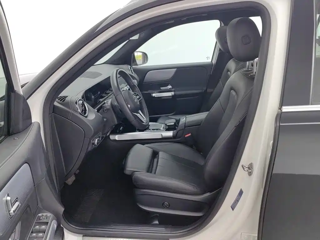 Mercedes-Benz GLB 2020 — фото 10