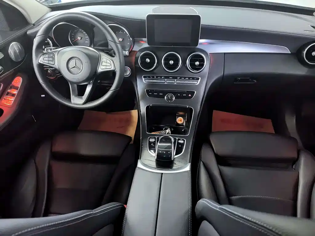 Mercedes-Benz C-Class 2018