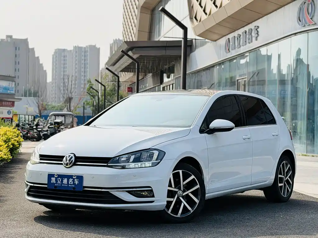 Volkswagen Golf 2020