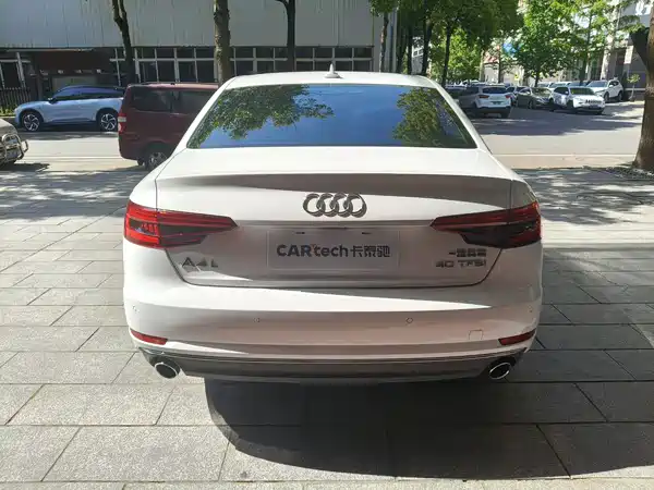 Audi A4L 2017